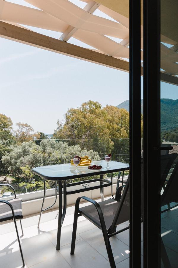 Ariti Luxury Apartment, 니키아나 외부 사진
