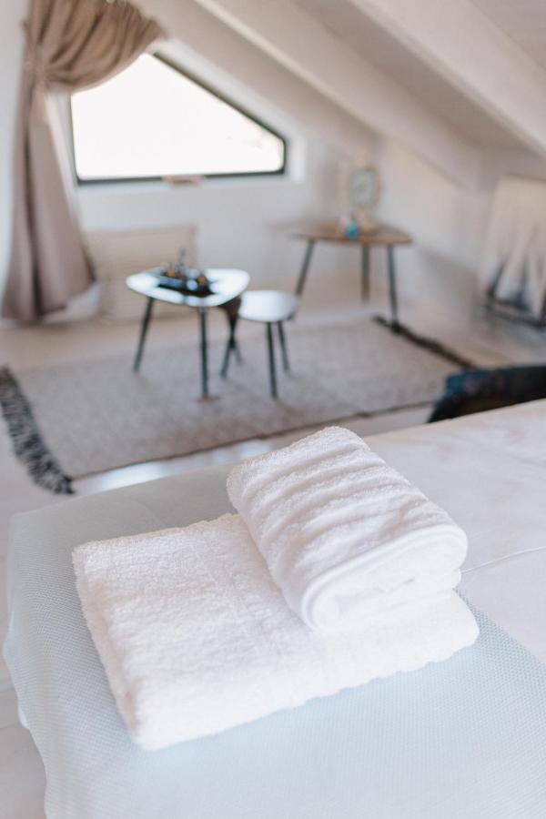 Ariti Luxury Apartment, 니키아나 외부 사진